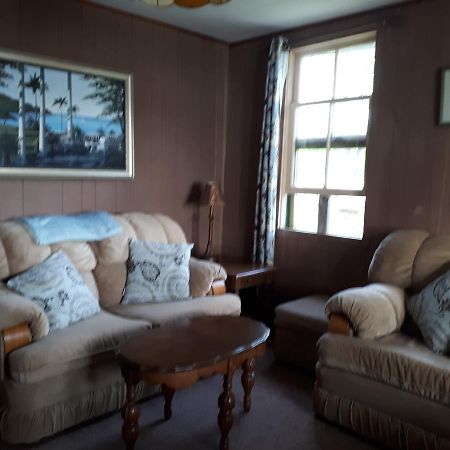 Chalkley'S Sandy Bay Cottage Resort Nipissing Beach エクステリア 写真