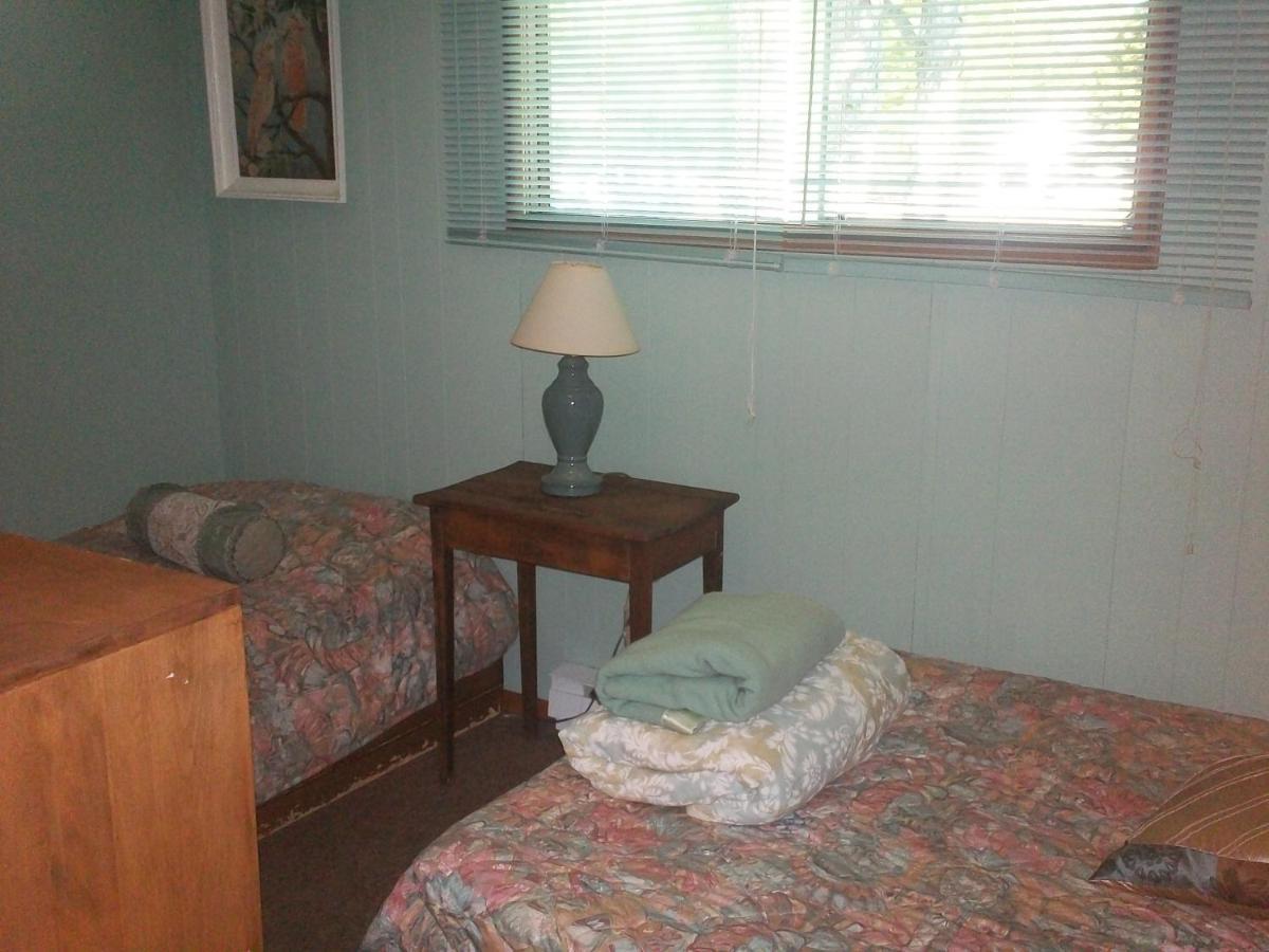 Chalkley'S Sandy Bay Cottage Resort Nipissing Beach 部屋 写真