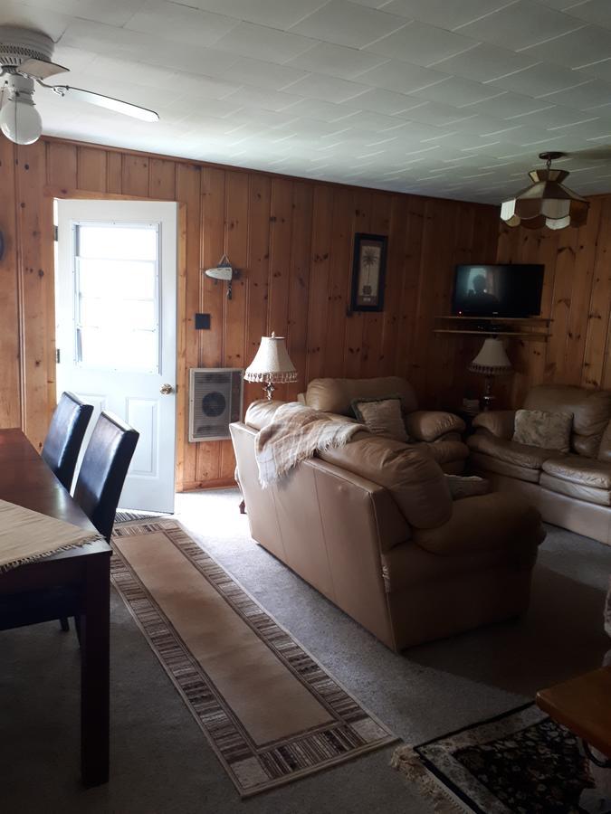 Chalkley'S Sandy Bay Cottage Resort Nipissing Beach エクステリア 写真